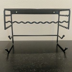 Wall hanging jewelry holder